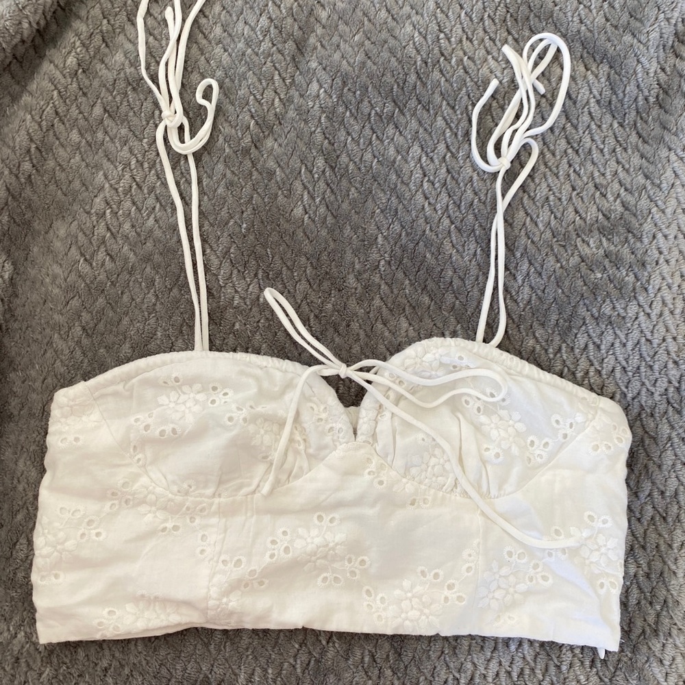 White tank